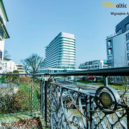Baltic Apartments - Apartamenty Korony Piastow Swinemünde Exterior foto
