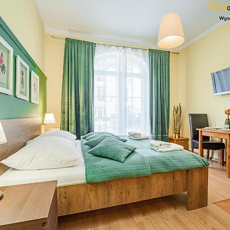 Baltic Apartments - Apartamenty Korony Piastow Swinemünde Exterior foto